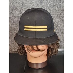 Warstic Baseball Cap‎ Hat Black Gold Stripes Performance XS Small Fitted